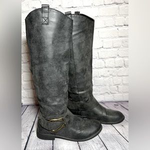 Gray Knee High Boots w/ bronze decorative buckle. Woman’s 8.5. Great Condition.